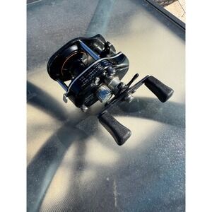 Daiwa Procaster SM-2A Baitcasting Fishing Reel Black 2-Ball Bearings Vintage